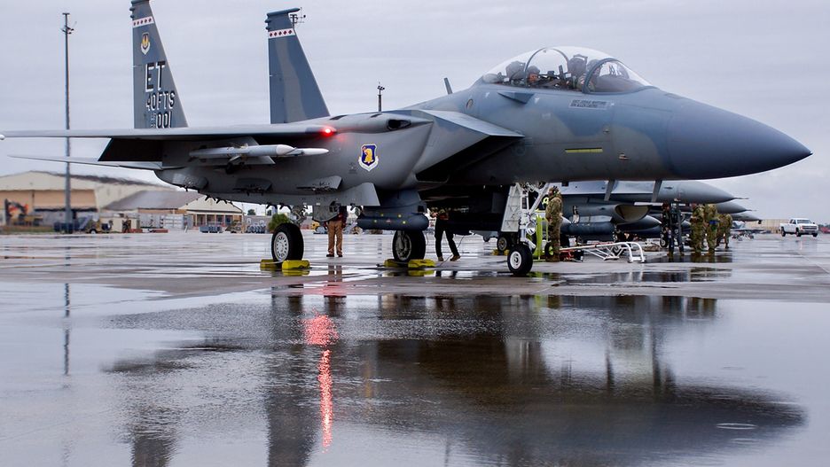 Pierwszy egzemplarz myśliwca F-15EX dostarczony w 2021 r.