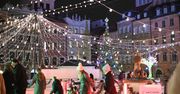 Warszawa: Klimatyczne lodowisko. Wieczorem jest tam jak w bajce