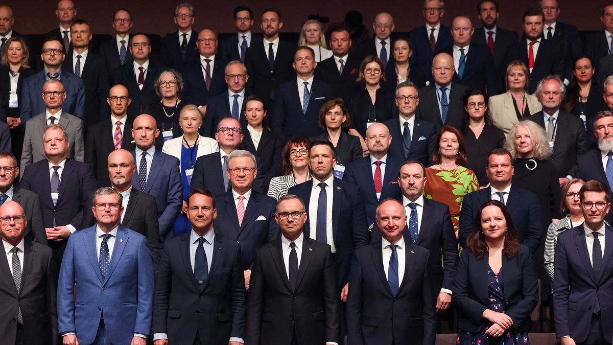 Andrzej Duda podczas spotkania z kierownikami placówek 