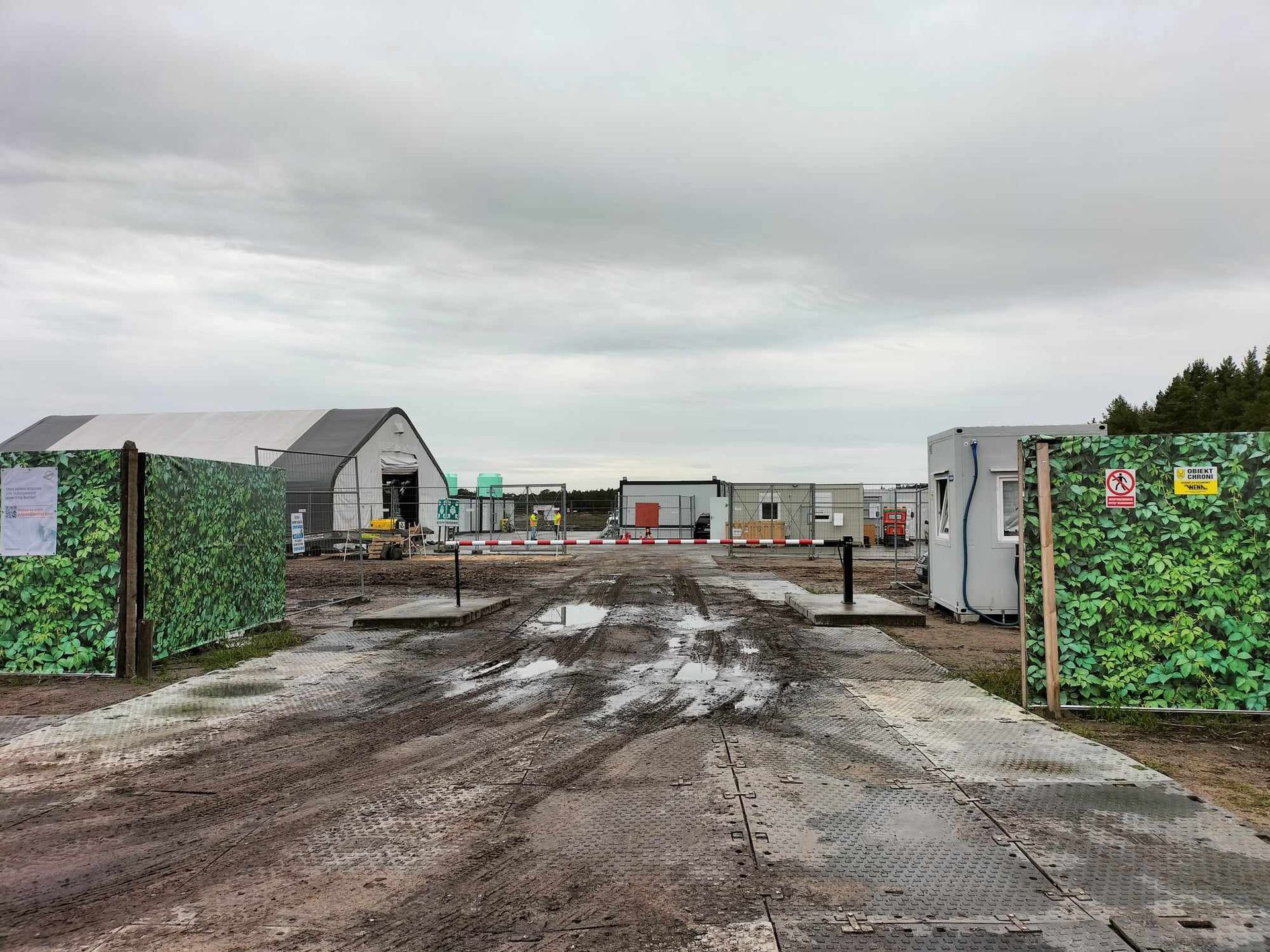 Budowa pierwszej elektrowni atomowej w Choczewie