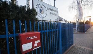 Toruń. Mężczyzna podpalił własne auto przed Radiem Maryja