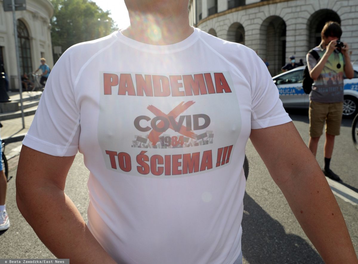 Pandemia COVID-19. W Polsce nie brak sceptyków