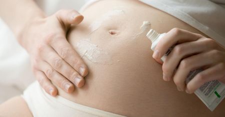 6 składników, których powinnaś unikać w ciąży i w trakcie karmienia. Mogą być groźne dla dziecka