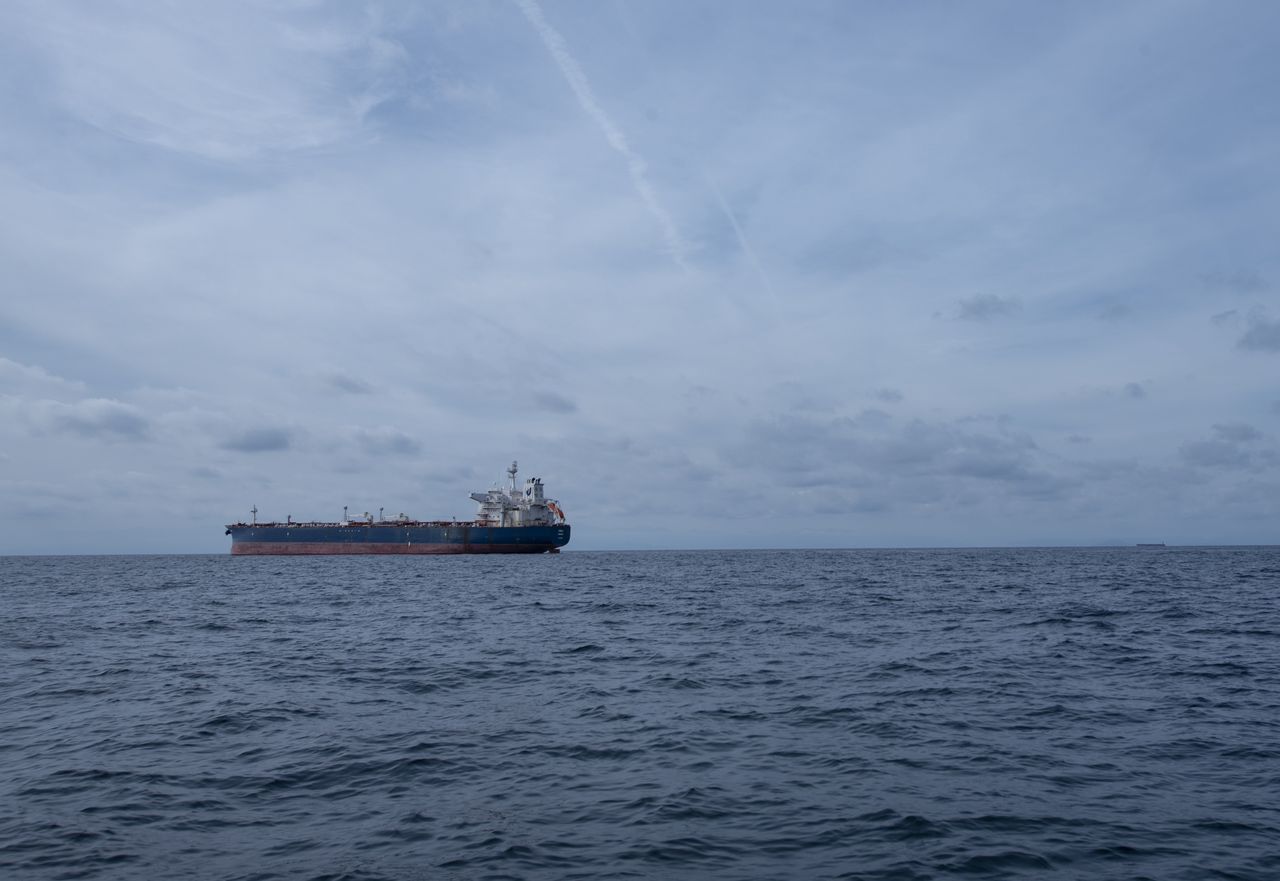 Gefährliche Fracht auf der Suche nach Hafen: Frachter Ruby bleibt auf See