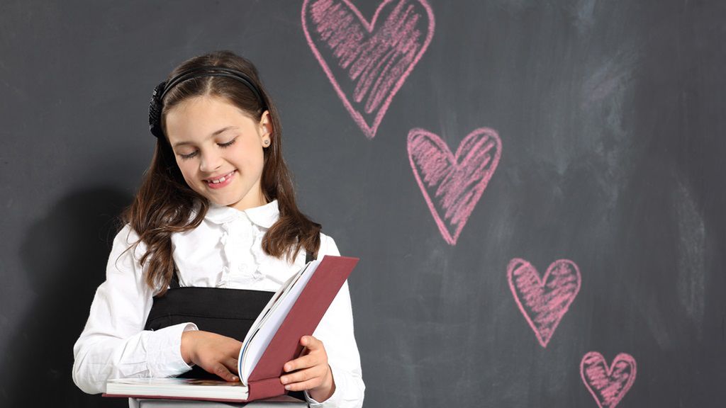 Eufemizm to figura stylistyczna, która polega na sformułowaniu wypowiedzi tak, by złagodzić jej znaczenie