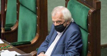 PiS obronił swoich posłów. Terlecki: opozycja jak zwykle sfrustrowana