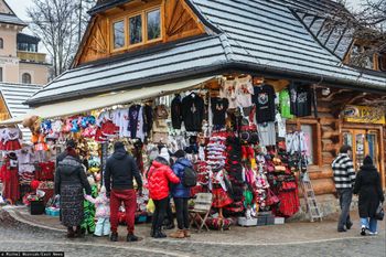 Nowa opłata na wakacjach w Polsce? Dwa projekty mają zmienić zasady