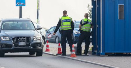 Niemcy wzmacniają kontrole na granicach. "Nasi sąsiedzi w końcu to zaakceptują"