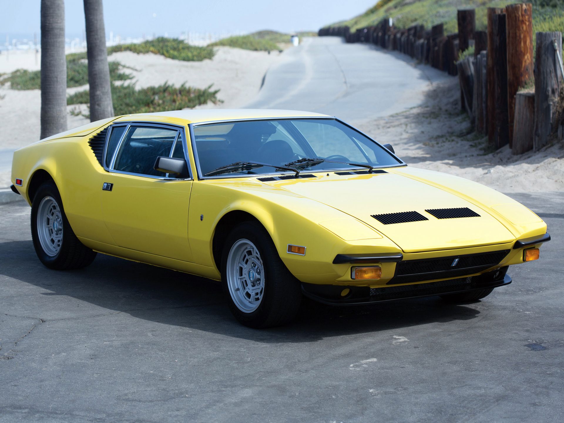 1972-1974 De Tomaso Pantera L