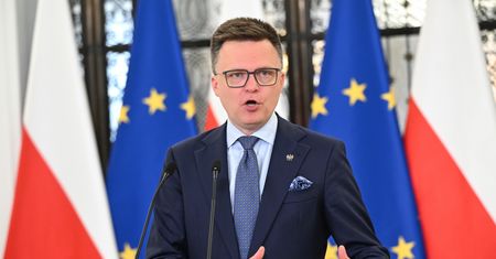 Hołownia o wyborach. "Przegrał kandydat Donalda Tuska"