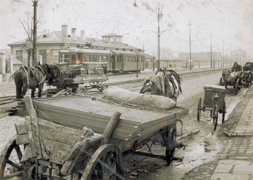 90 lat temu przez Grochowską przejechał pierwszy tramwaj