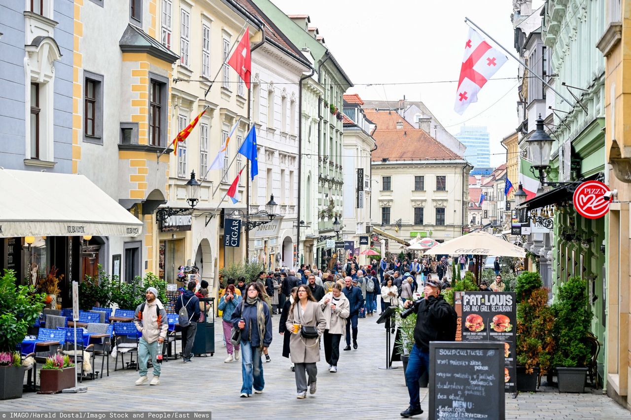 Europejski kraj wprowadza limit prędkości na chodnikach dla pieszych