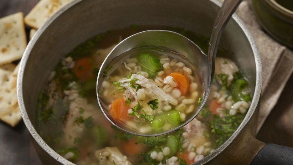 Powoduje bóle głowy, żołądka, problemy z koncentracją. Nie podawaj tej przyprawy dziecku