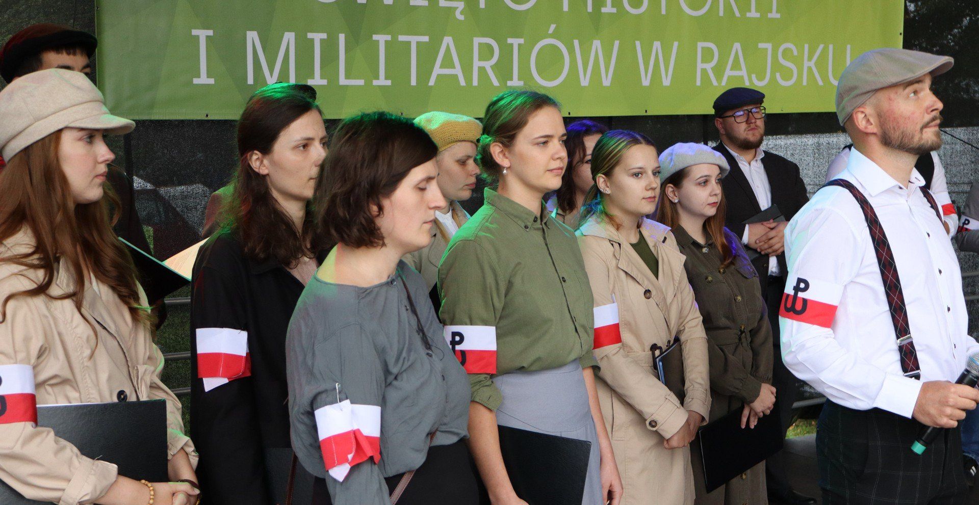 Z koncertem pieśni patriotycznych wystąpił zespół &#34;Maksymalni&#34; z Harmęż