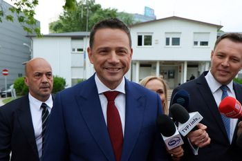 I wszystko jasne. Widzowie Mentzena ocenili Trzaskowskiego
