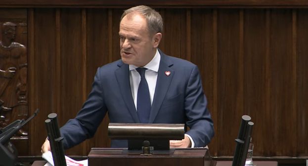 Ważny zwrot akcji ws. posiedzenia senackiej komisji kultury. Poczekają na rozmowy Tuska z wydawcami