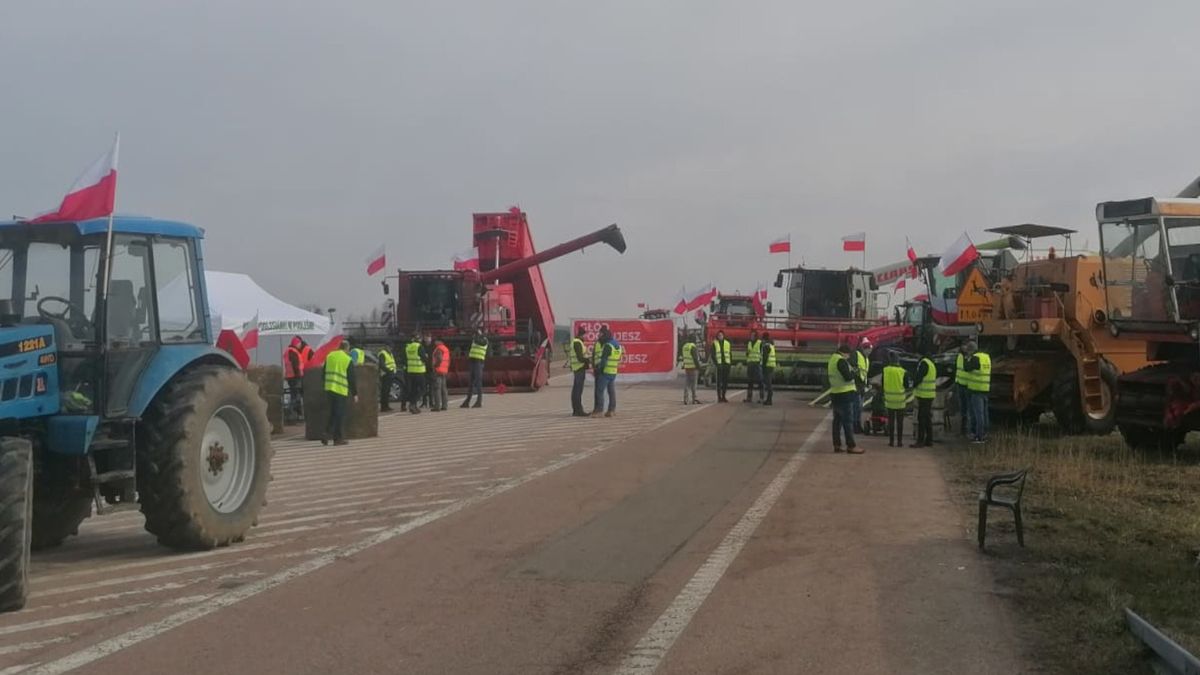 Blokada przejścia granicznego w Grzechotkach