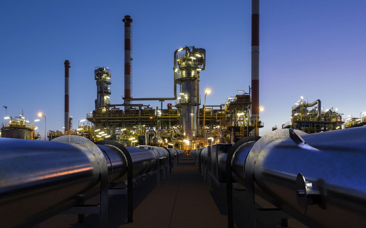 Odcięte dostawy ropy dla Polski. Transnieft mówi o braku płatności przez Polskę