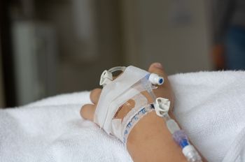 Dostał "zamarznięte serce". Głośna sprawa dwulatka z Włoch
