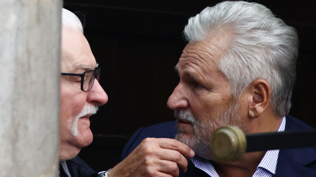 Donald Tusk Delivers His Programme Speech At Polish Parliament
Former Presidents of Poland Lech Walesa and Aleksander Kwasniewski before Donald Tusk programme speech as Prime Minister at Polish Parliament in Warsaw, Poland on December 12, 2023. (Photo by Jakub Porzycki/NurPhoto via Getty Images)
NurPhoto
european, parliament, pm, polish, sejm, session, polish parliament, december 12, jakub porzycki, nurphoto, programme speech, former presidents, political event, legislative assembly, polish politics, state affairs, parliamentary democracy, political figures, national leaders, political address, public speech, governance, political discourse, state governance, political history, political photography