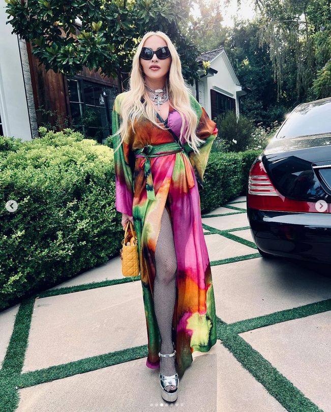 Madonna chwali się zdjęciami ze ślubu Britney Spears