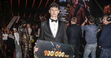 Wygrał "Top Model" z zespołem Tourette'a. Tak wyglądał jego związek