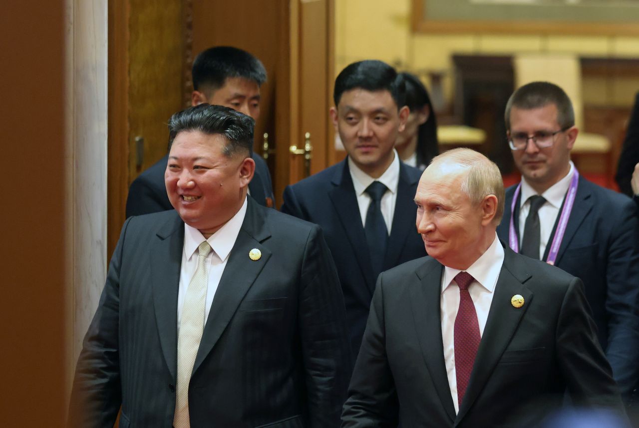 Znikające ślady Kima. Korea Płn. tuszuje wizytę po spotkaniu z Putinem
