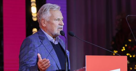 Kwaśniewski uderza w Nawrockiego. "Nie godzi się"