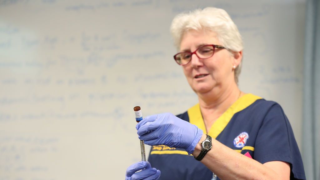 Koronawirus. W czwartek ruszą testy szczepionki na ludziach