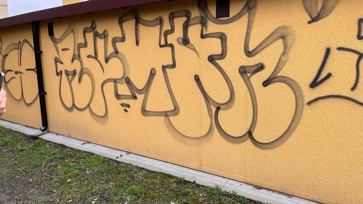 Straty na kilkadziesiąt tysięcy złotych - wandale w rękach policji