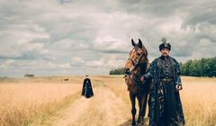 Niebawem nowe odcinki serialu "1670". Netflix pokazuje kolejny zwiastun