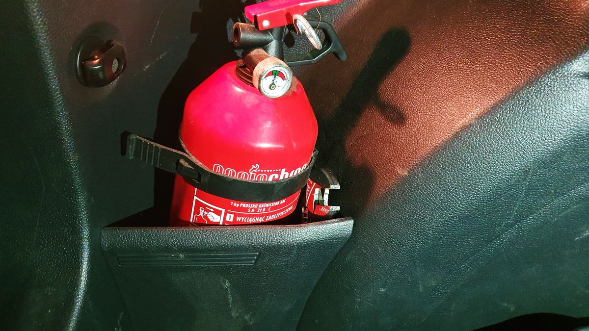 Gaśnice z zegarem pozwalają na łatwiejsza kontrolę ich stanu.