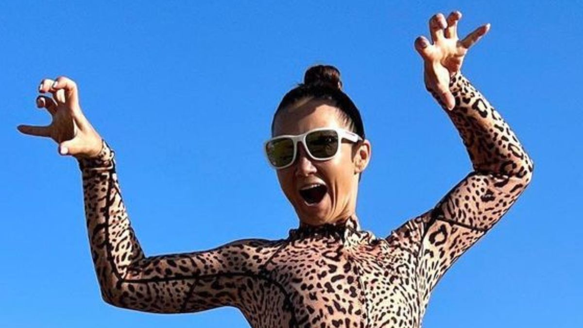 Kinga Rusin pozdrawia fanów z greckiej plaży. Jej strój zaskakuje