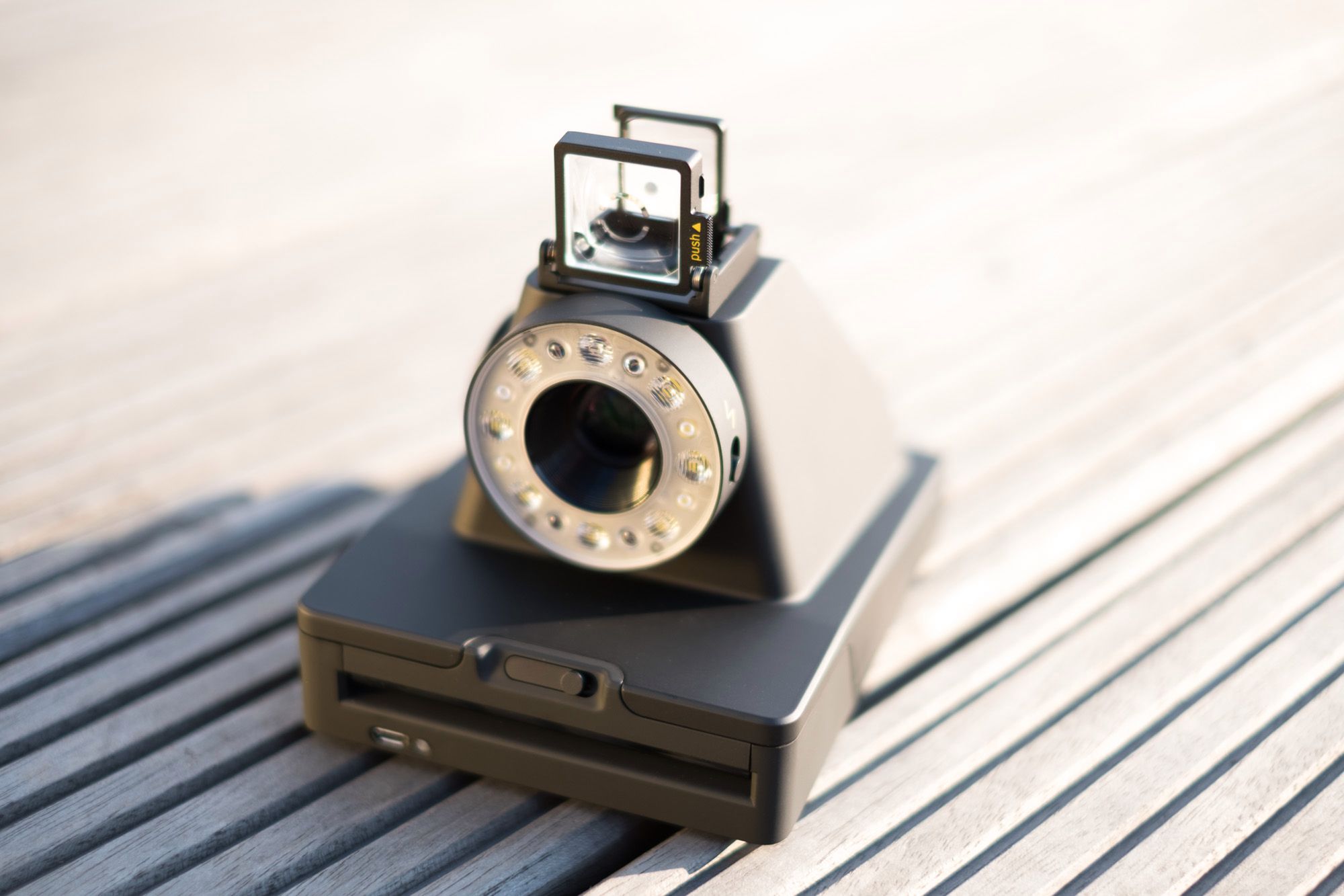 Impossible I-1 – czy współczesny Polaroid jest chociaż zbliżony do oryginałów? [test] 25