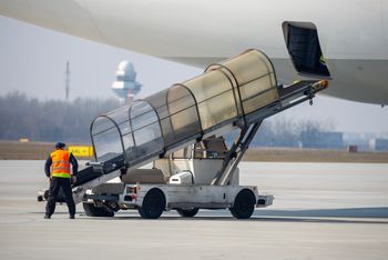 Wstążka przy walizce? Możesz mieć problemy
