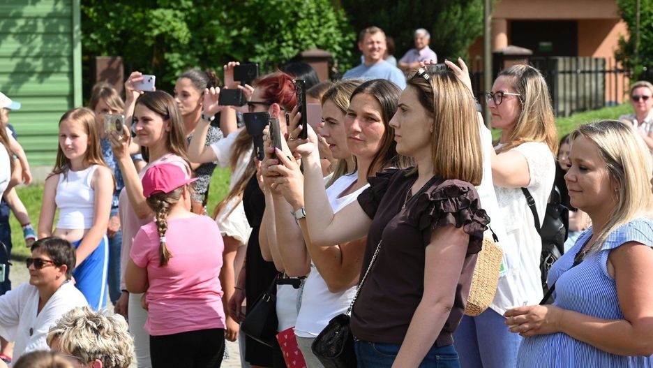 Atrakcje przed Centrum Kultury w Jędrzejowie przyciągnęły tłumy mieszkańców.