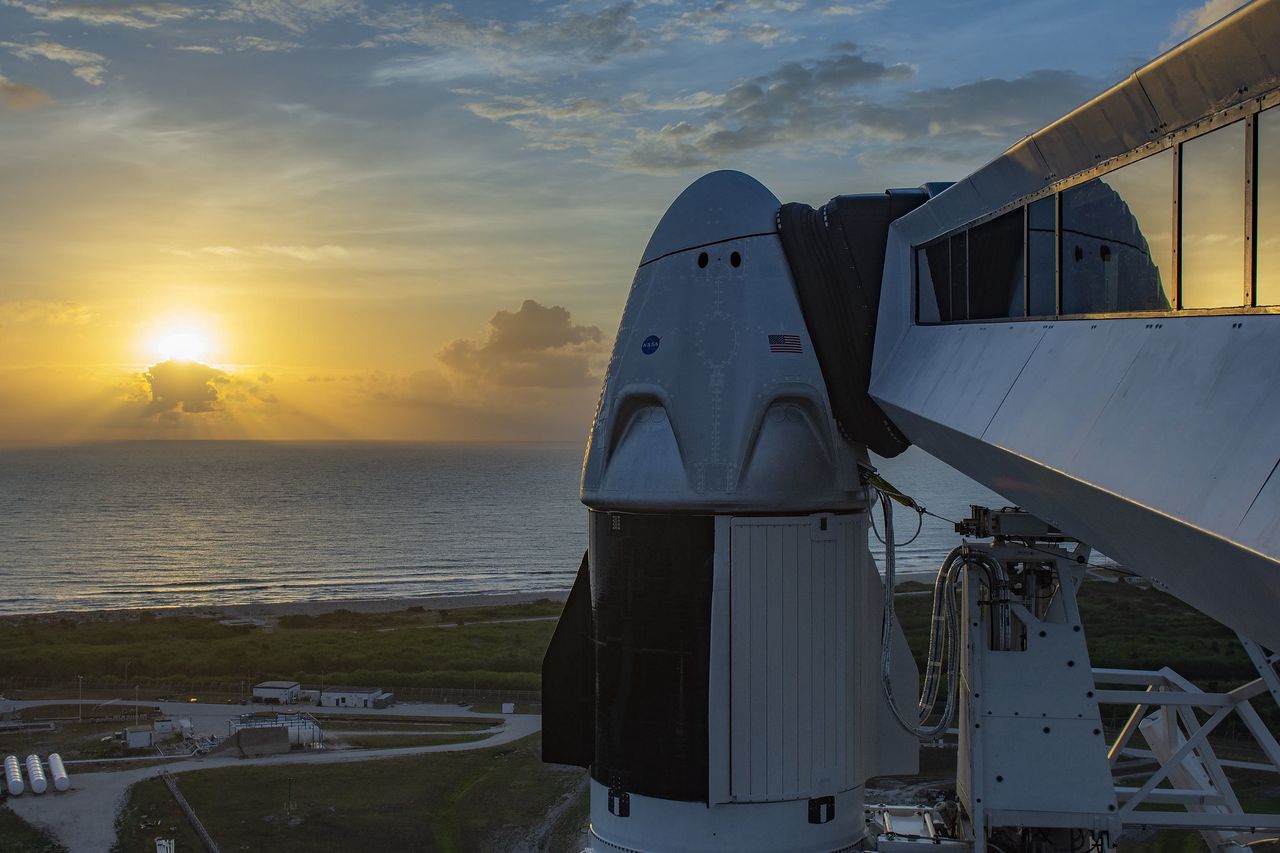 Lot NASA i SpaceX rozpoczyna nową erę wykorzystania kosmosu