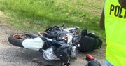 Tuchomie: Motocyklista ranny po zderzeniu z osobówką na DK20. Kierująca Renault skręcała
