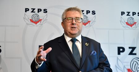 Druzgocący sondaż dla PiS ws. Mejzy. Czarnecki komentuje