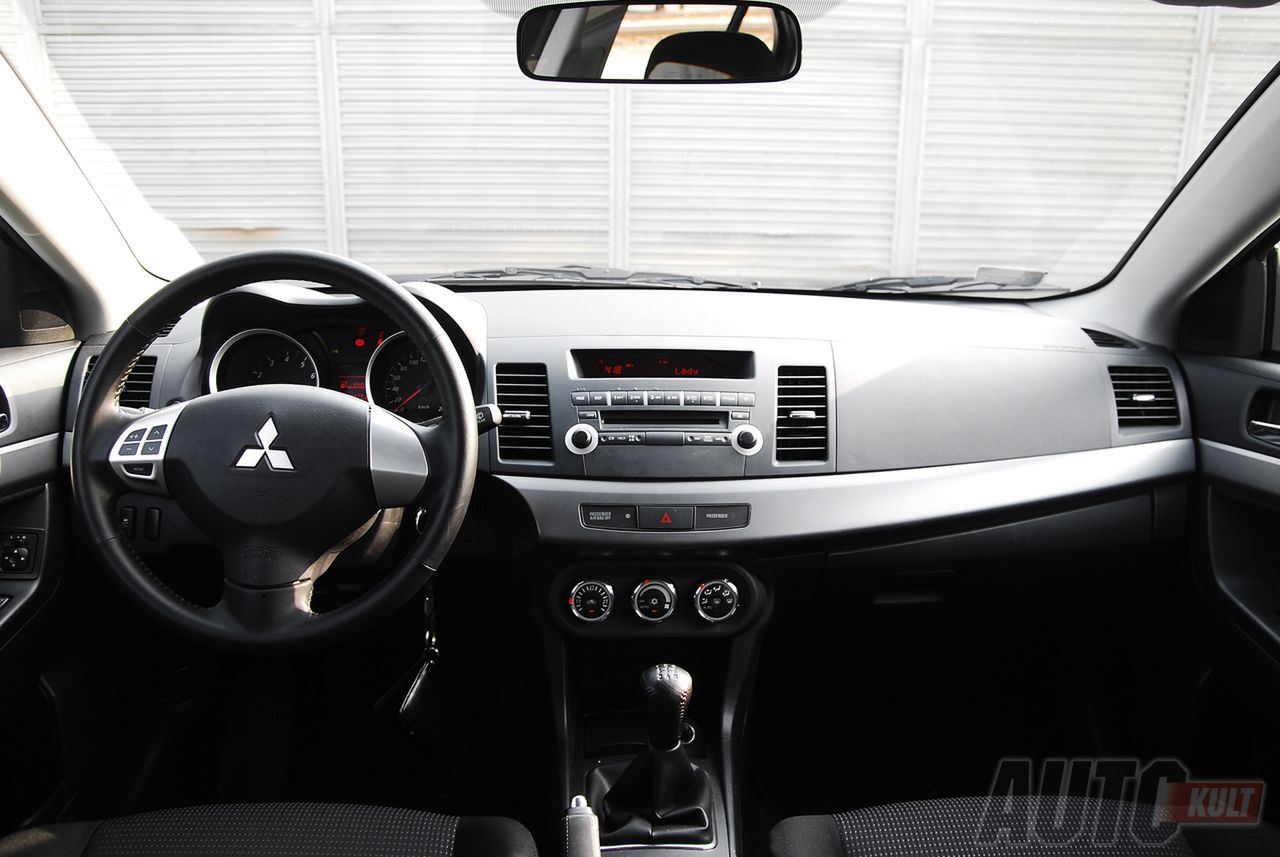 Mitsubishi Lancer Sportback