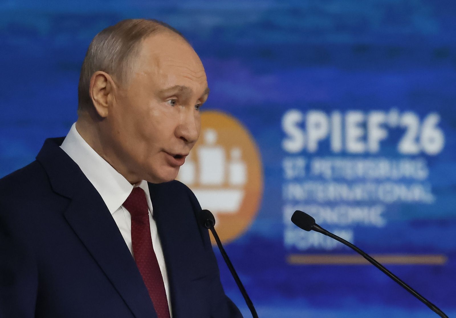 Putin wzywa Zełenskiego do odwagi przed wyborami