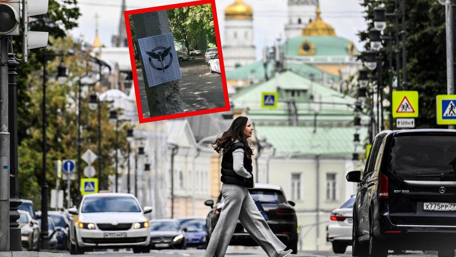 Moskwę "udekorowano” plakatami