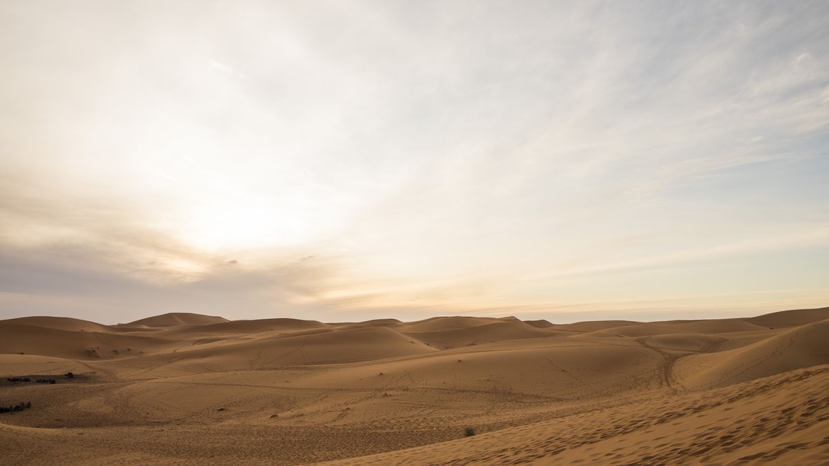 Morocco. Sahara Desert. Merzouga. (Photo by: Giovanni Mereghetti/UCG/Universal Images Group via Getty Images)