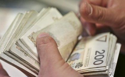 Złoty mocniejszy. Informacje z agencji Moody' przeszły bez echa