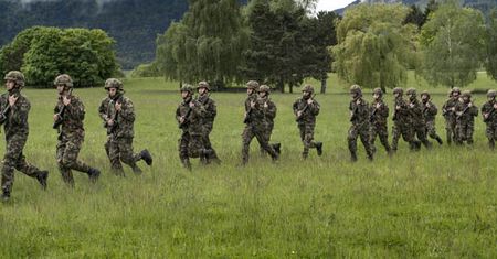 Poprawki komisji do nowelizacji ustawy o służbie żołnierzy zawodowych