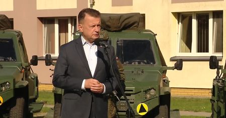 Generałowie komentują ujawnienie przez Błaszczaka fragmentu archiwalnego dokumentu nt. planów obronnych