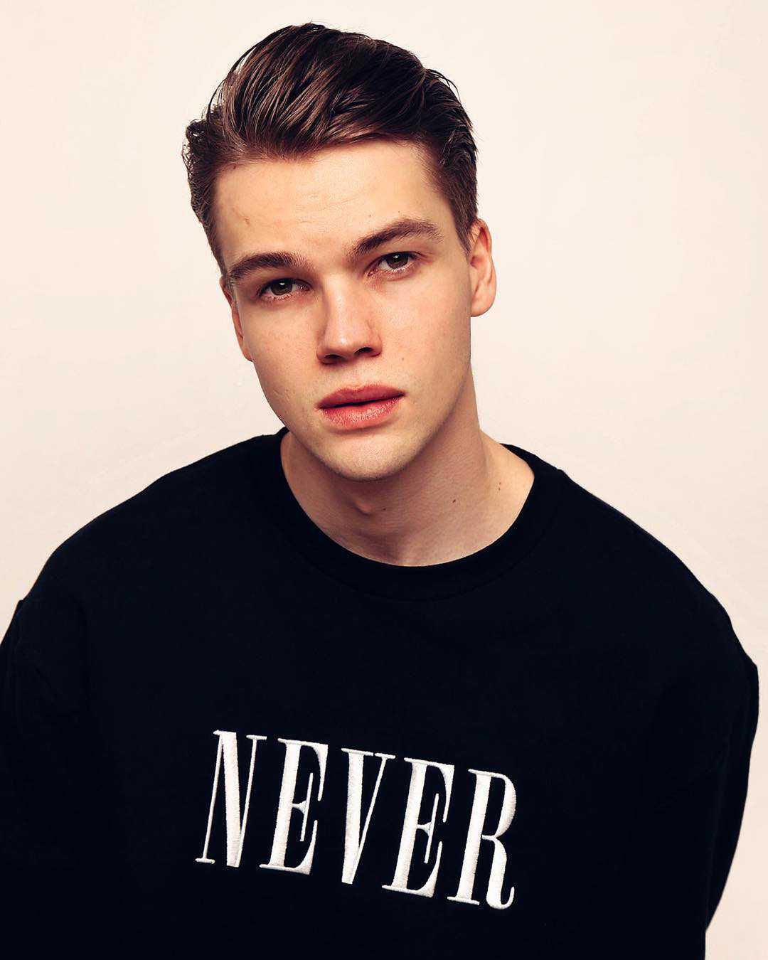 Faworyci Eurowizji 2018 – Czechy, Mikolas Josef