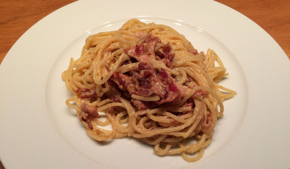 Do Spaghetti carbonara nie powinno dodawać się śmietany - Pyszności; Fot. Pixabay
