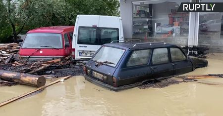Tragiczne powodzie na północy Turcji. Są ofiary śmiertelne.