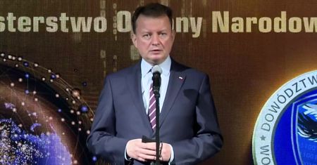 “To regularne wojsko”. Szef MON powołał Wojska Obrony Cyberprzestrzeni